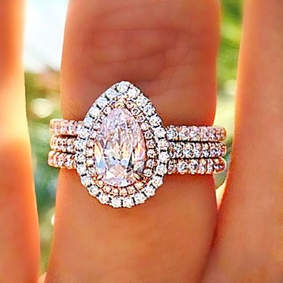 14k Gold Filled Pink Princess Cut Ring - Picture 3 of 4